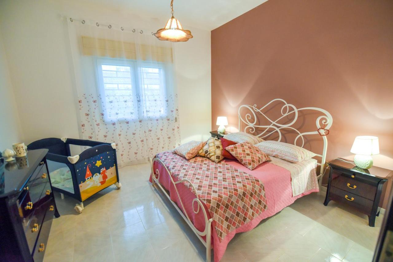 Casa Maria Villa San Pietro in Bevagna Luaran gambar